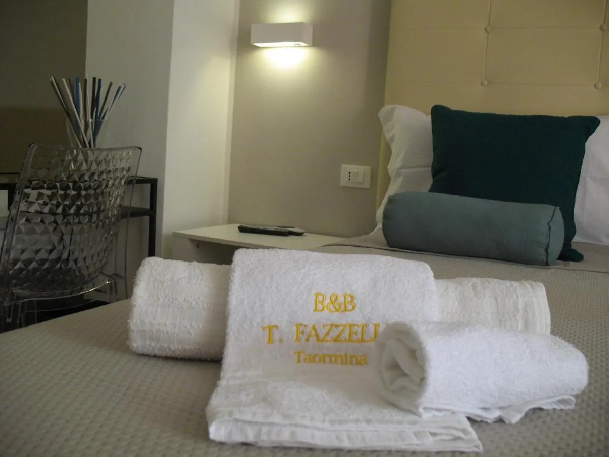 B&B Bed&Bed Tommaso Fazzello Only Rooms 타오르미나
