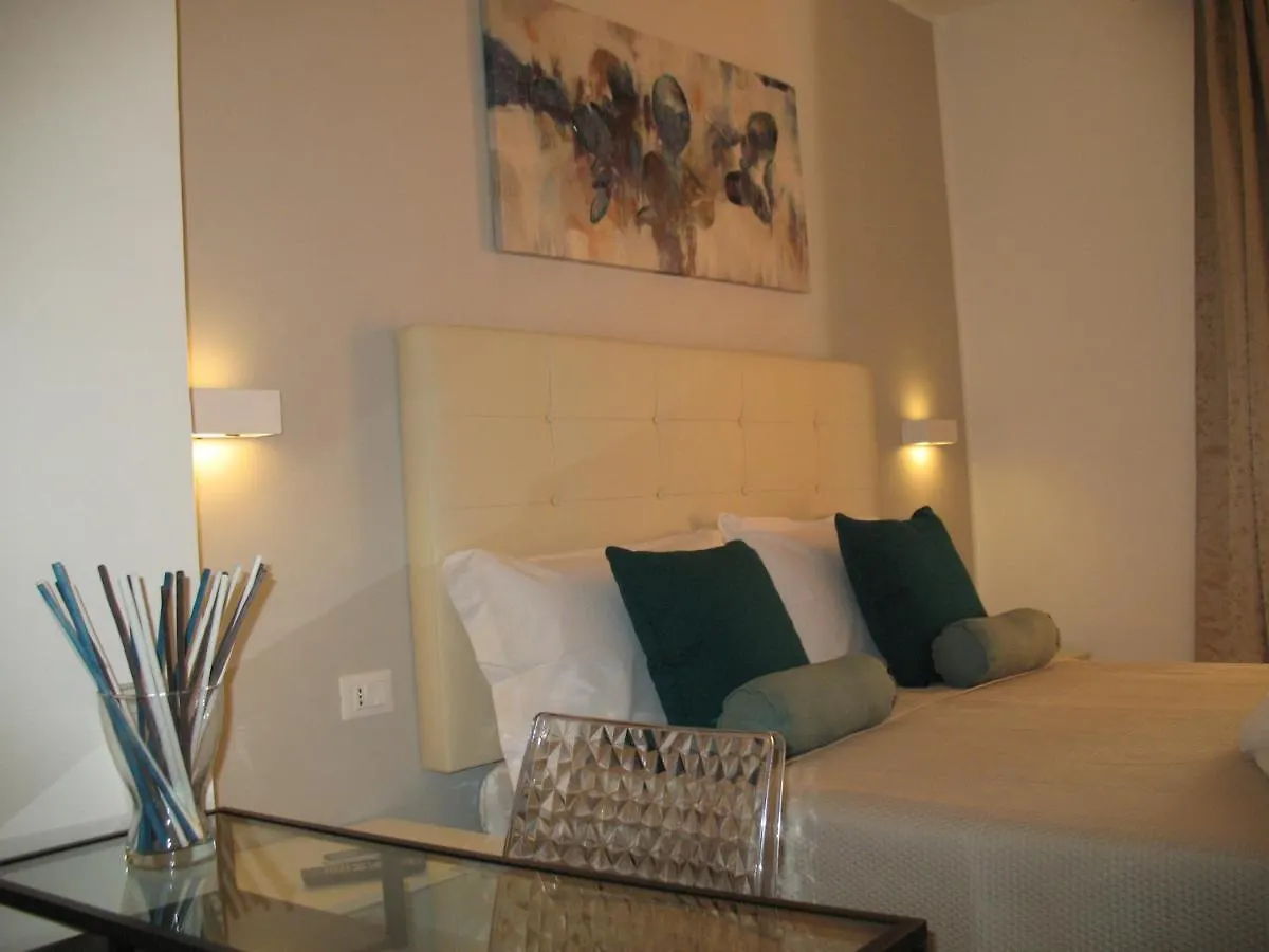 Bed&Bed Tommaso Fazzello Only Rooms Taormina Bed & Breakfast